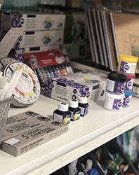 graphiste-imprimeur Pourrieres-imprimeur Rousset-creation graphique Trets-fournitures de bureau Pourrieres-secretariat Rians-impression tous supports Pourrieres-creation de documents de communication Pourrieres